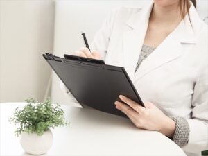 財産分与や養育費について、協議により解決した事例